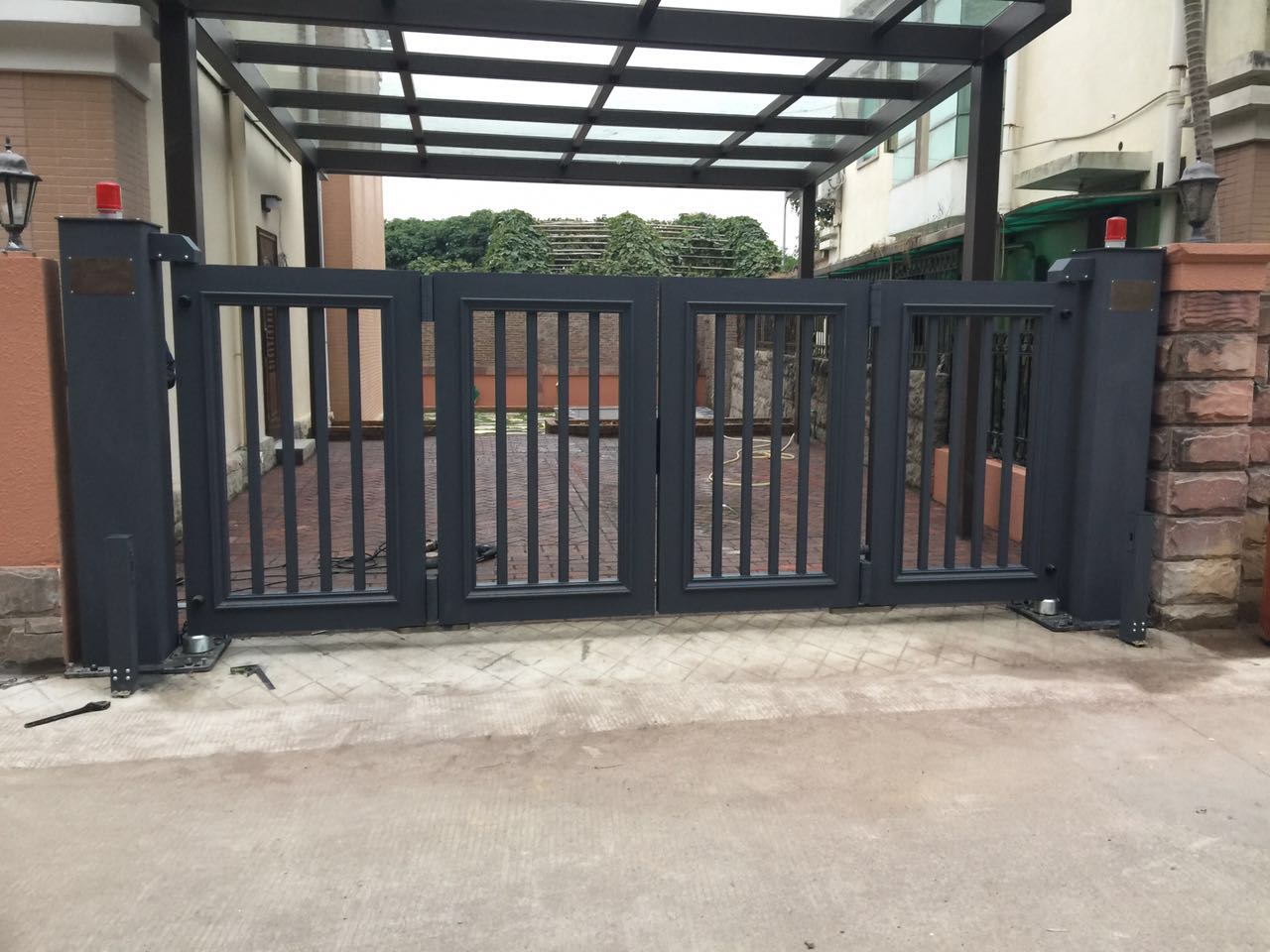 桐城市桐城市德阳市悬浮折叠门