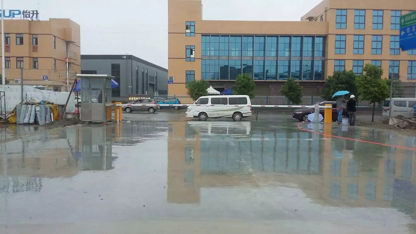 桐城市桐城市成都市物流公司道闸